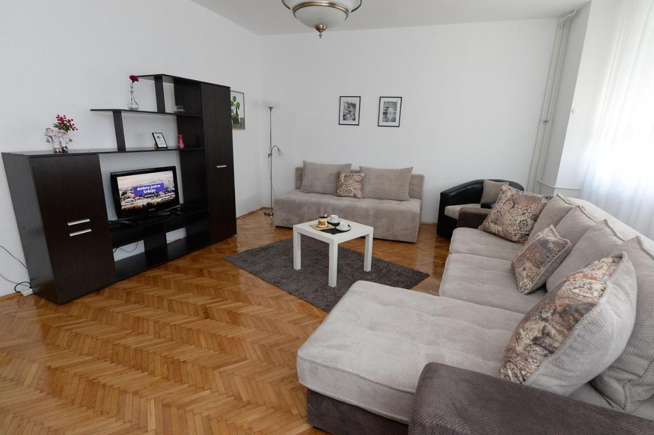 Obilic Lägenhet Belgrad Exteriör bild