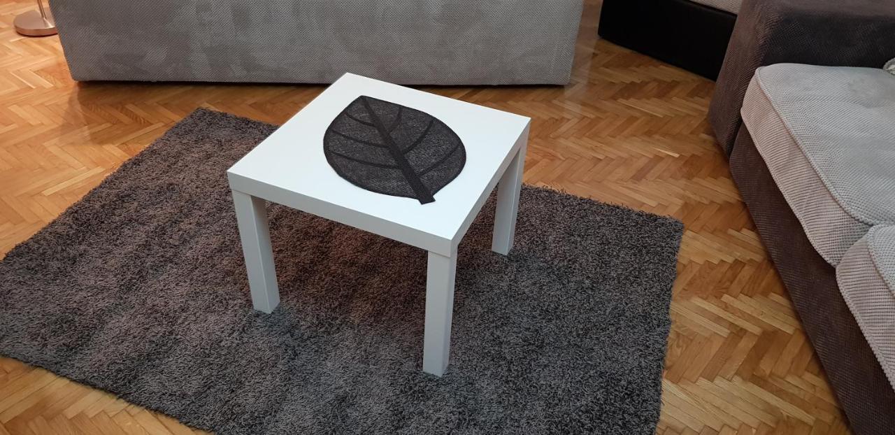 Obilic Lägenhet Belgrad Exteriör bild